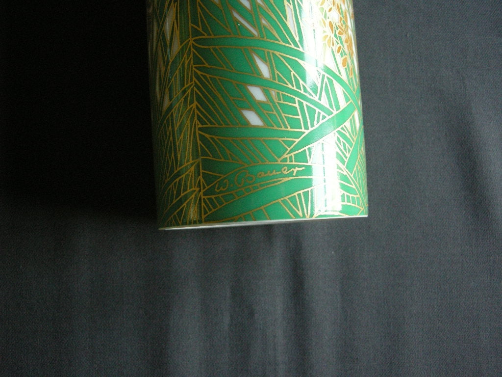 Rosenthal diverse 001. vaas naar ontwerp van Wolf Bauer