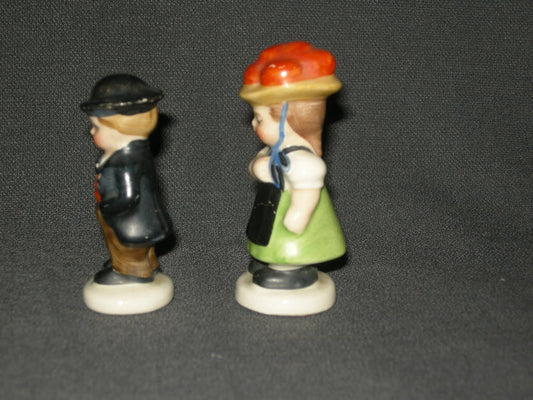 Goebel diversen 001. 2 kleine beeldjes