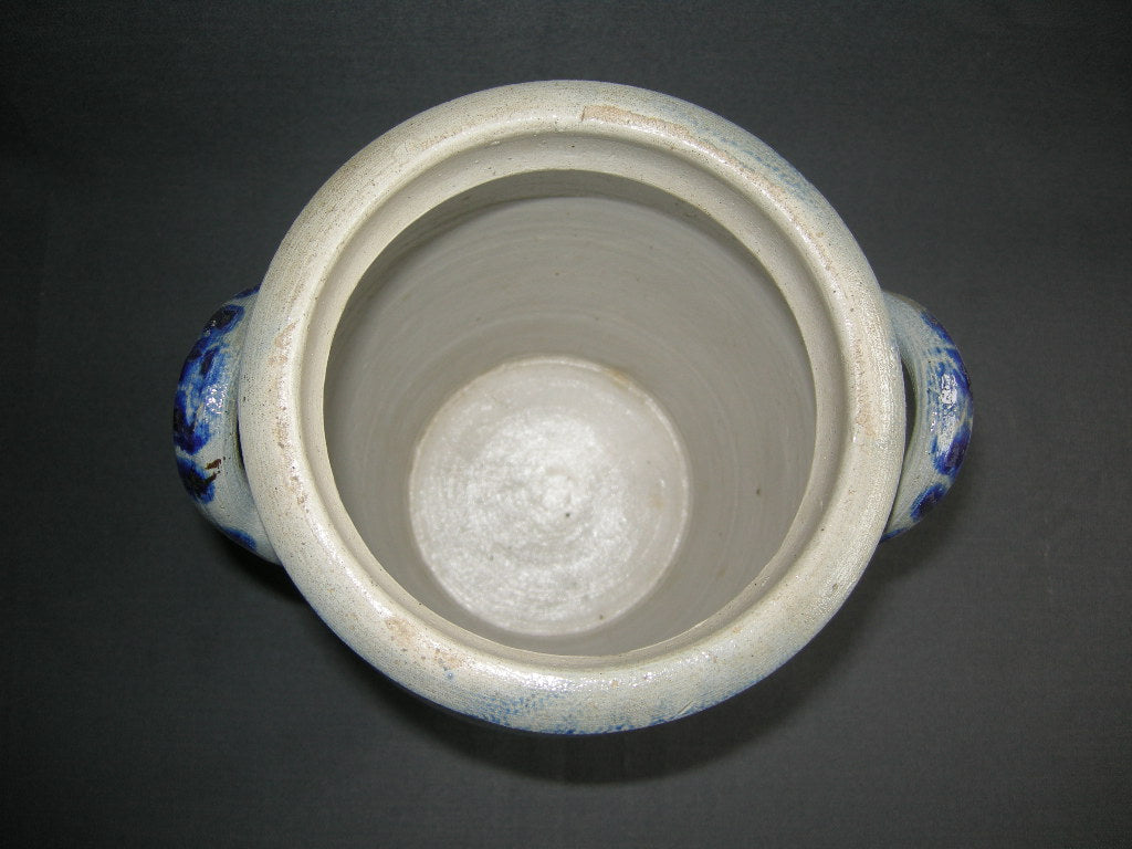 keulse potten 001. hoge pot met oren