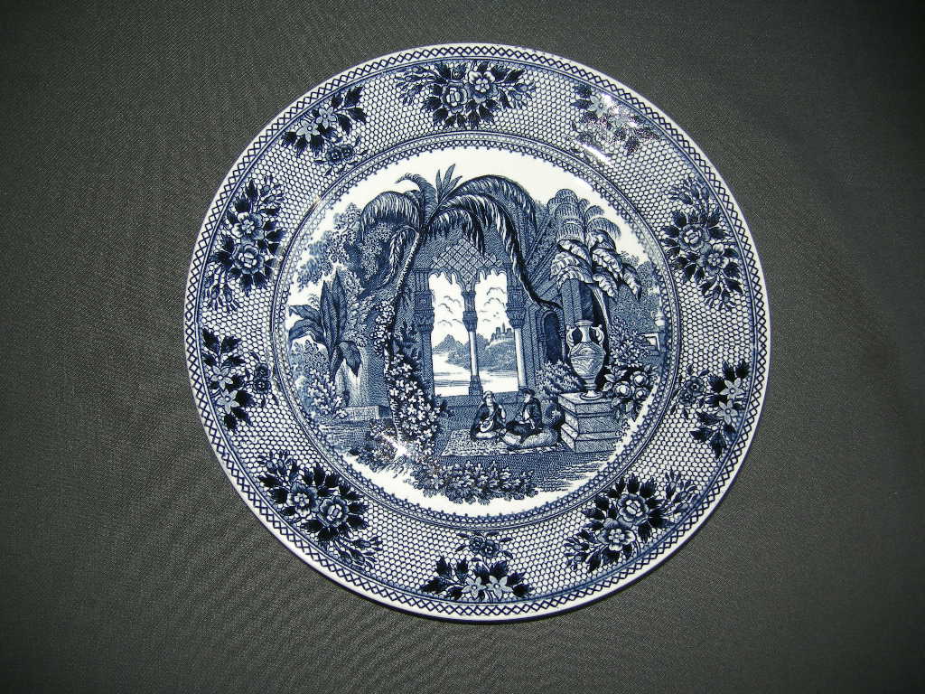 Societe Ceramique Delhi 001. dinerbord O22,5 cm.