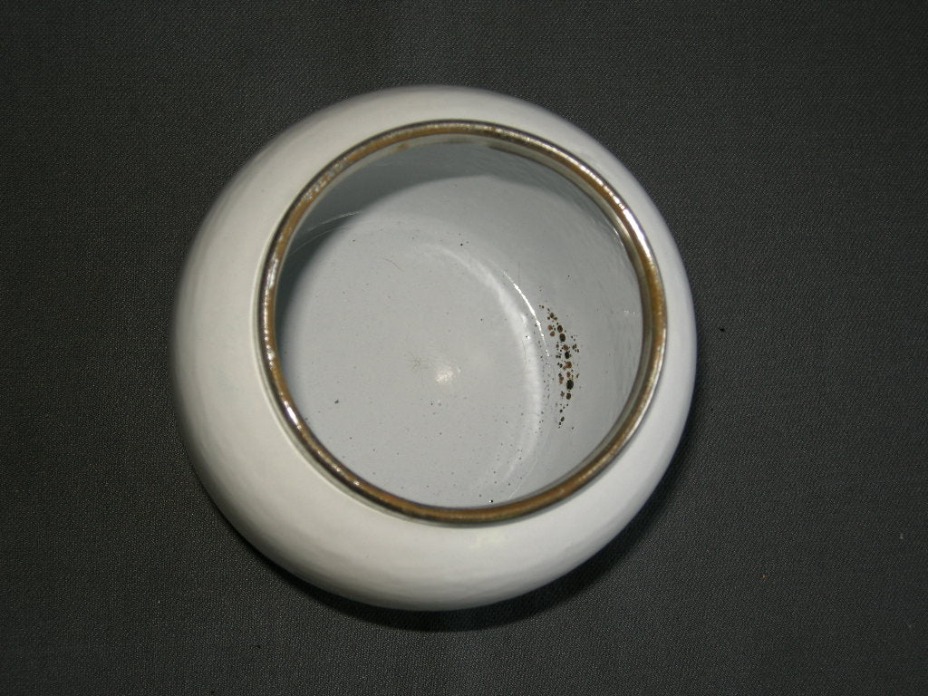 emaille wit 001. voorraadbus "suiker"