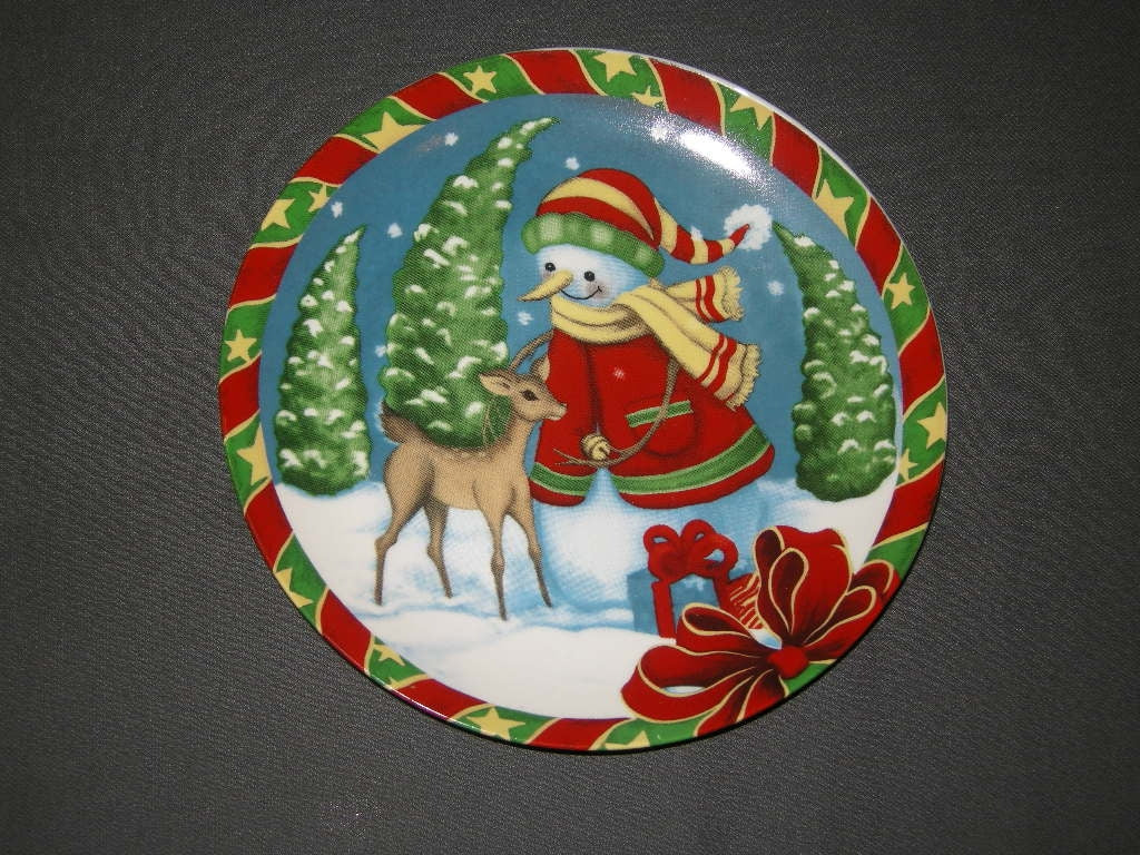diverse Kerst 001 d. bord, doorsnee 20,5 cm.