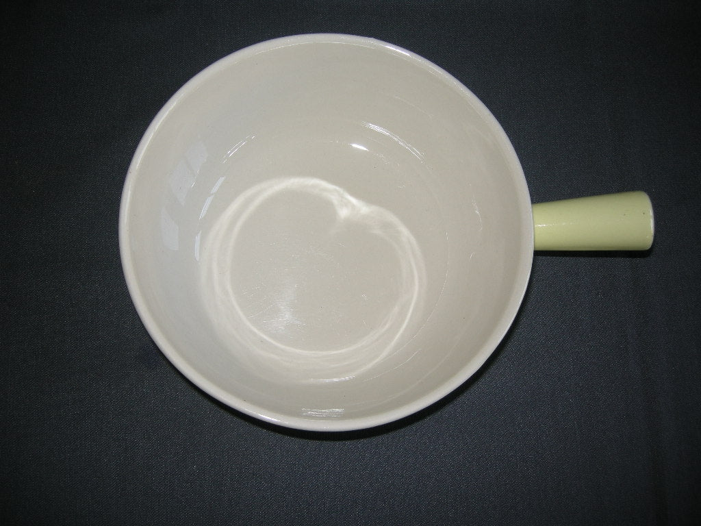 Petrus Regout parafeu geel 002. steelpan