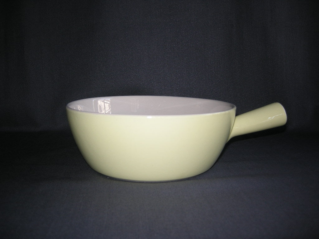 Petrus Regout parafeu geel 002. steelpan
