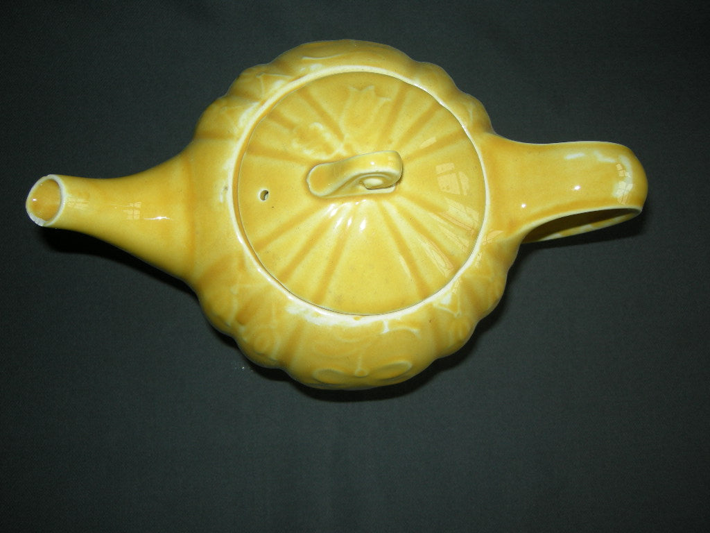 Petrus Regout diverse 002. theepot