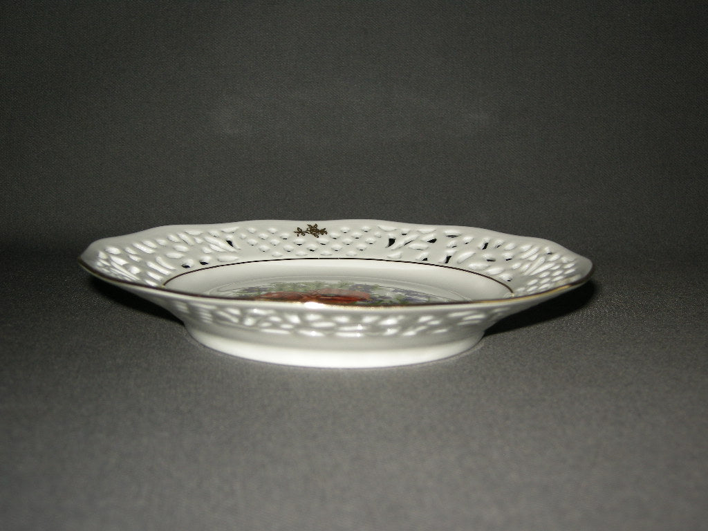 diverse gebakstellen, -schalen en -bordjes 002. Royal Dresden gebaksbordjes