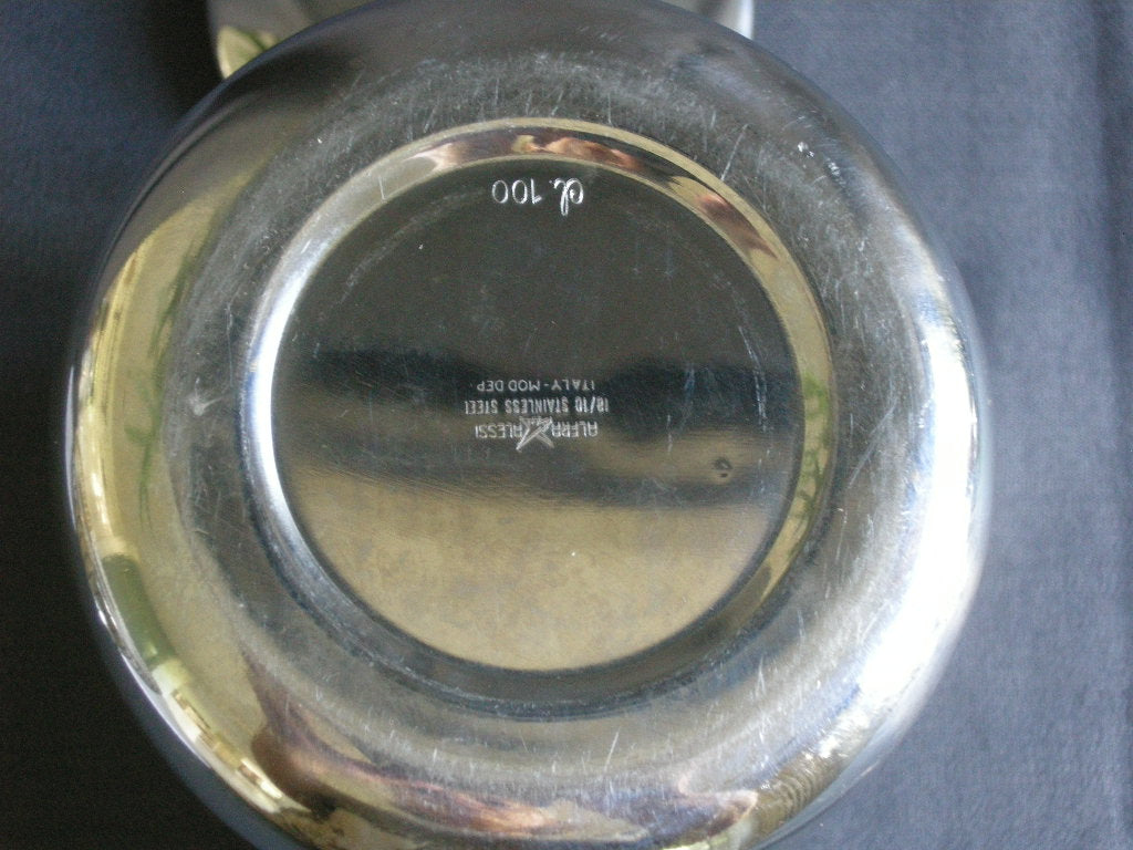 roestvrijstaal 002. Alessi schenkkan