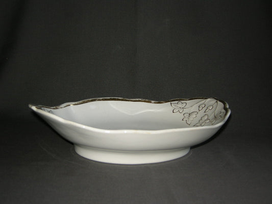 Petrus Regout wit - goud 002. broodschaal