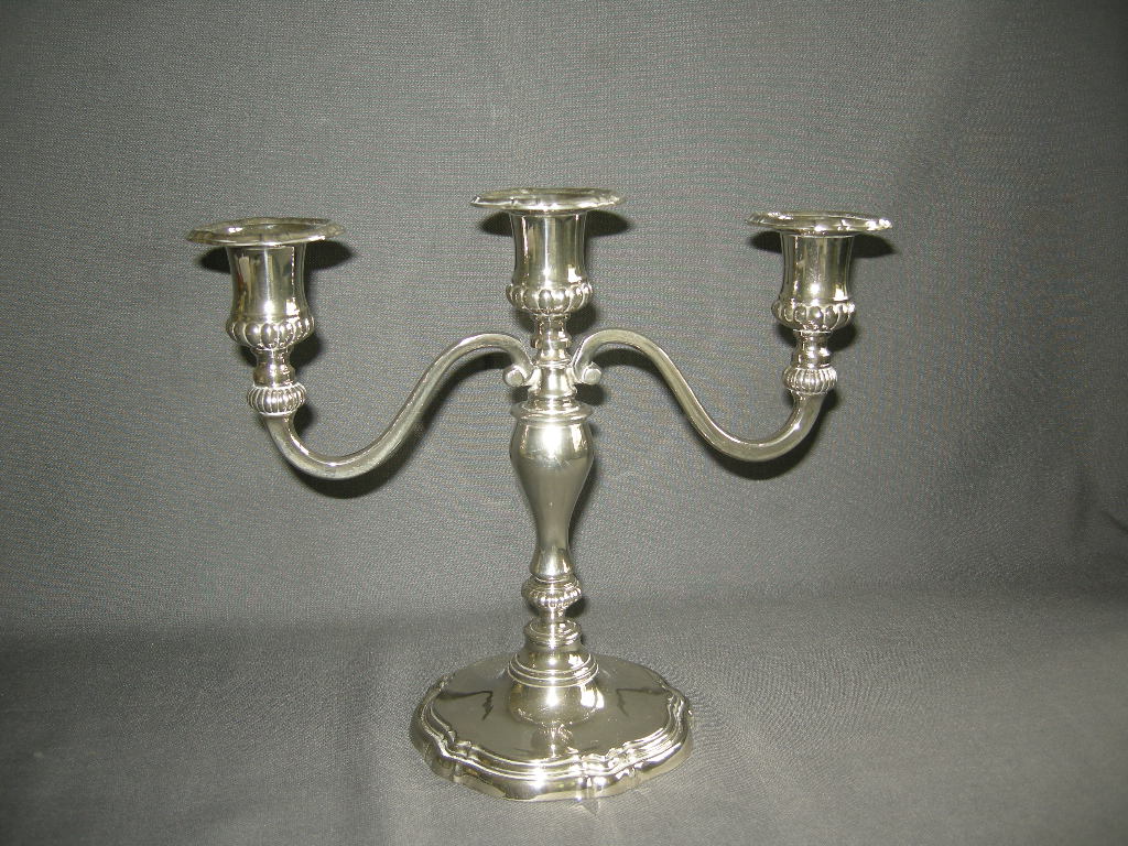 brocante verchroomd 002. lage kandelaar