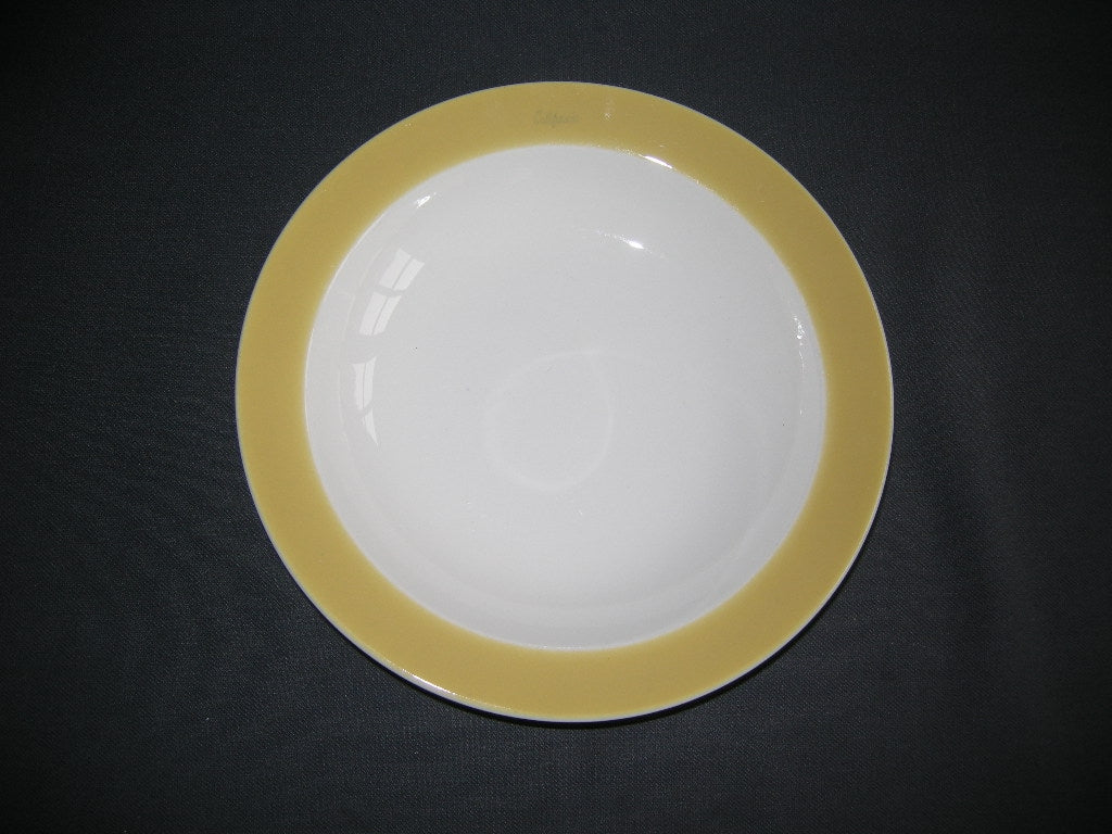 Petrus Regout / Royal Sphinx pastel okergeel 003. soepbord