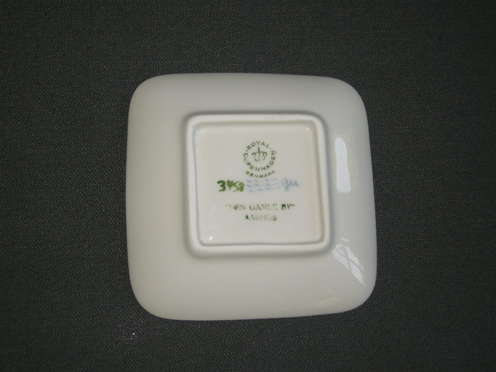 Royal Copenhagen diverse 003. schaaltje
