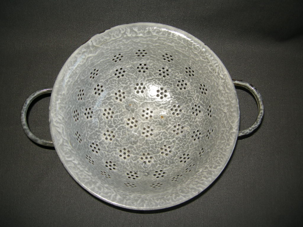 emaille grijs gewolkt 003. vergiet