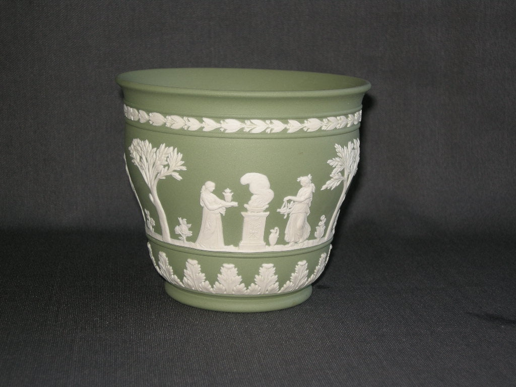 Wedgwood Jasperware groen 004. bloempot