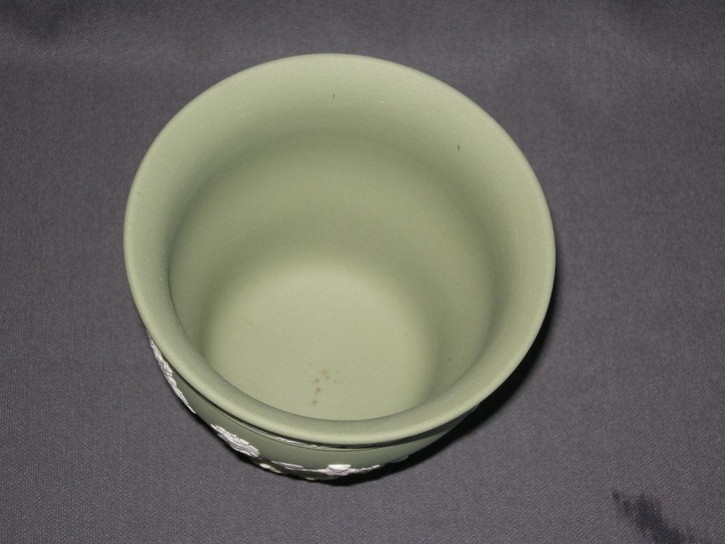 Wedgwood Jasperware groen 004. bloempot