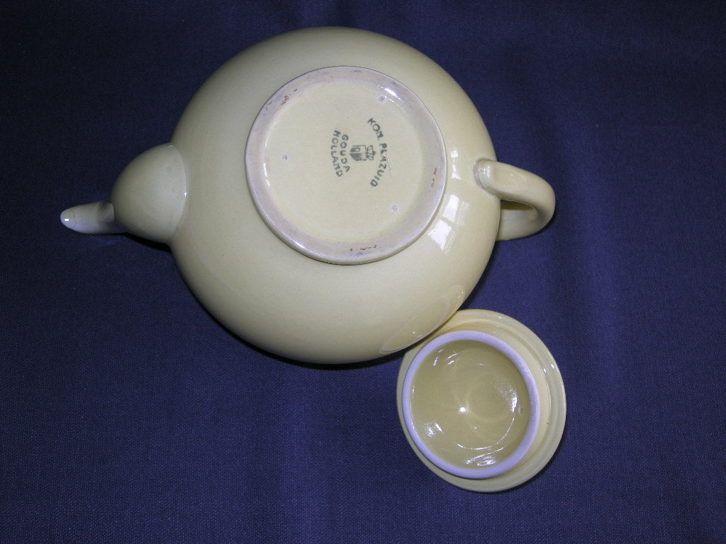 Zuid Holland Gouda pastel 004. theepot