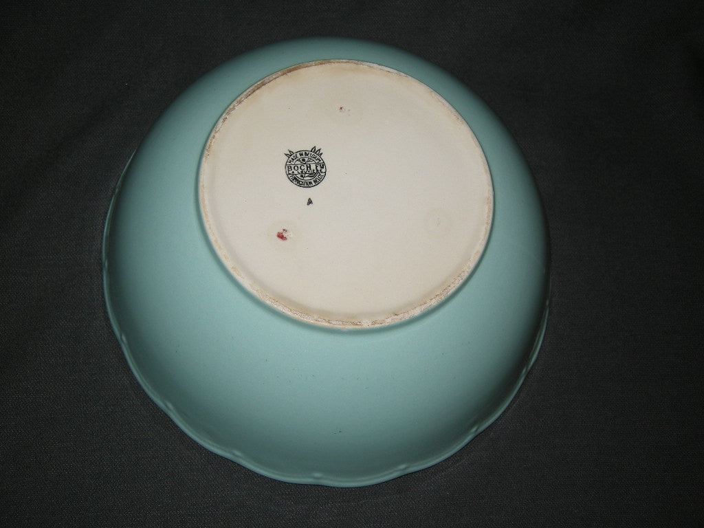 Boch / Villeroy & Boch pastel blauw 004. schaal met schulprand