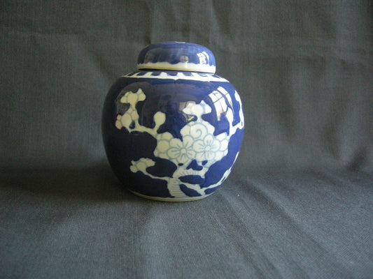 Diverse gemberpotten 004. blauw - wit