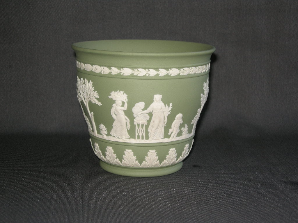 Wedgwood Jasperware groen 004. bloempot