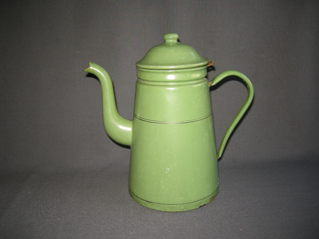 emaille resedagroen 004. grote koffiepot