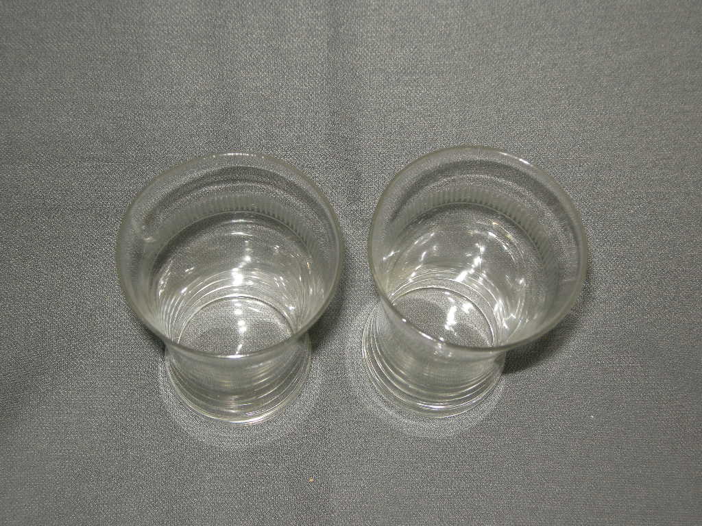 glas - kristal diverse glazen 005. 2 waterglazen, geslepen rand