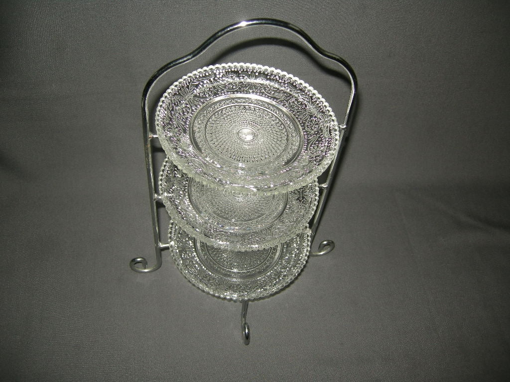 gebruikt glas - kristal presenteerschalen 005. etagère met 3 bordjes