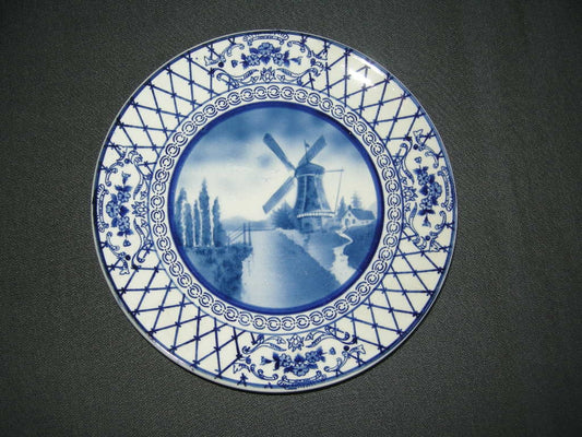 Elsterwerda Keramik blauw - witte wandborden 005. doorsnee 18 cm.