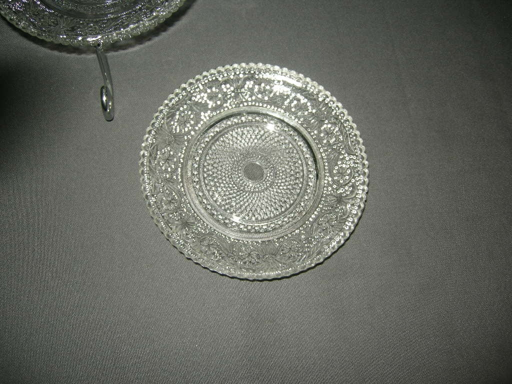 gebruikt glas - kristal presenteerschalen 005. etagère met 3 bordjes