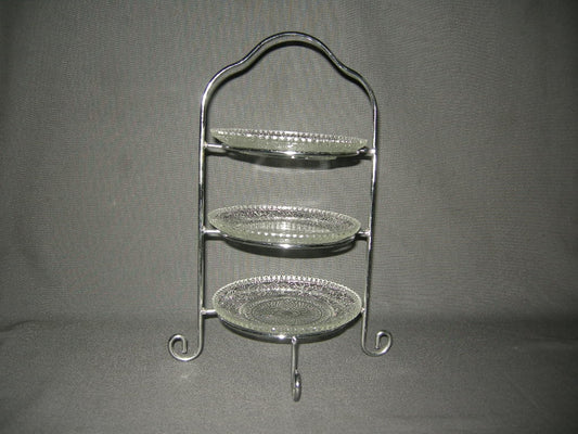gebruikt glas - kristal presenteerschalen 005. etagère met 3 bordjes