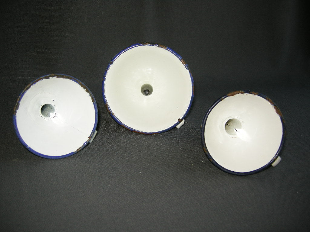 emaille wit 005. trechters