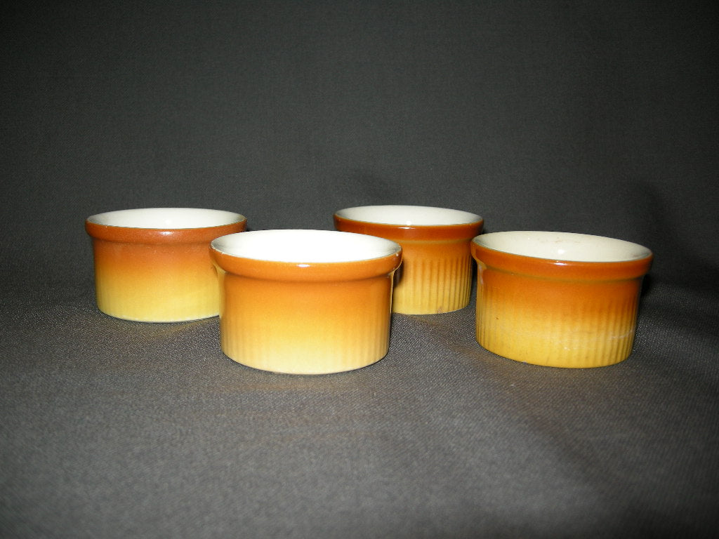 Petrus Regout parafeu oranje 005. souffleschaaltjes