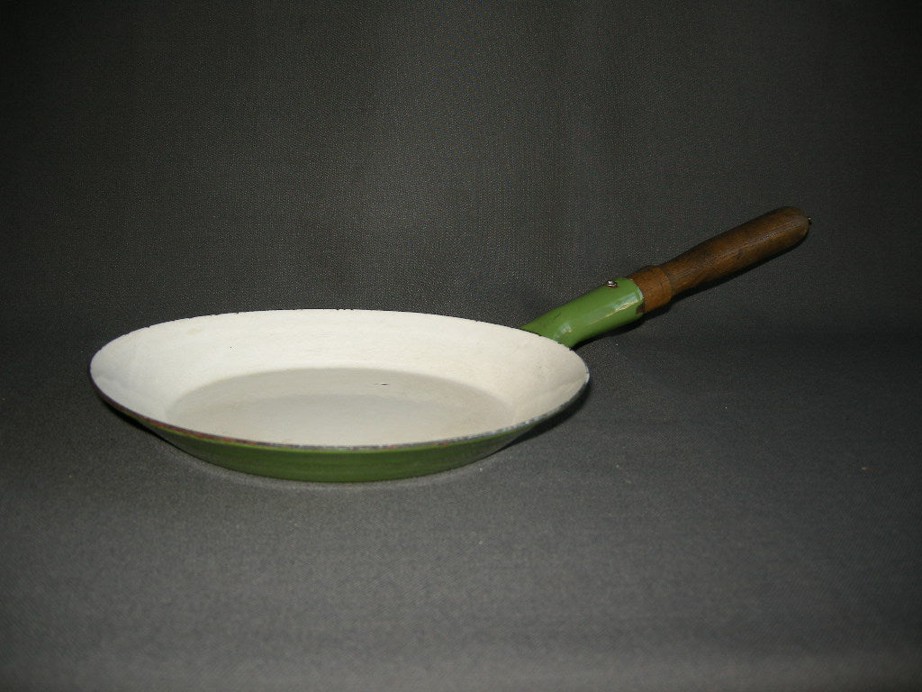 emaille resedagroen 005. zware koekenpan
