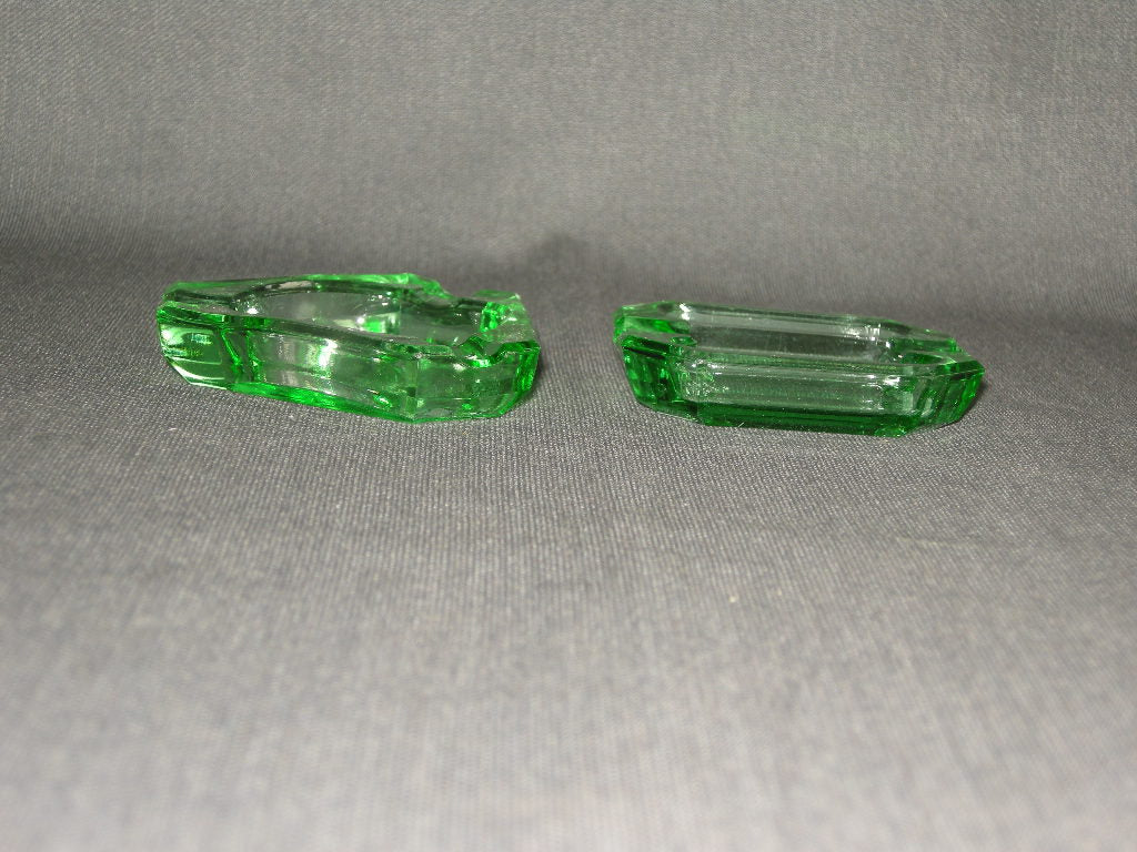 glas - kristal annagroen 005. 2 asbakjes
