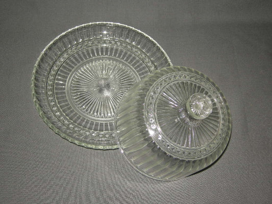 Gebruikt glas - kristal stolpen en schalen met stolp 006. schaal met stolp