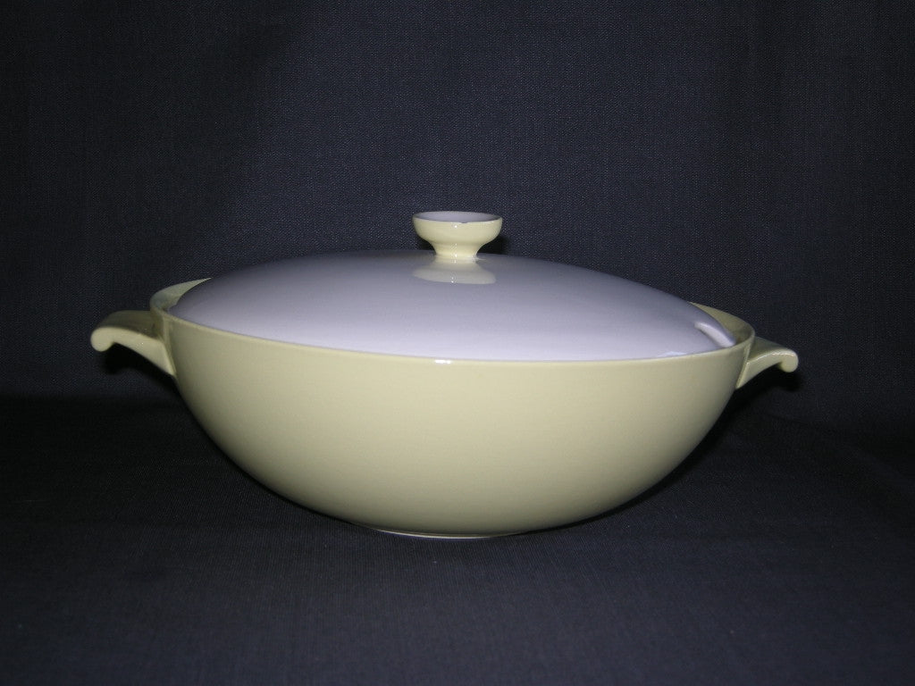 Petrus Regout / Royal Sphinx pastel geel 006. dekschaal