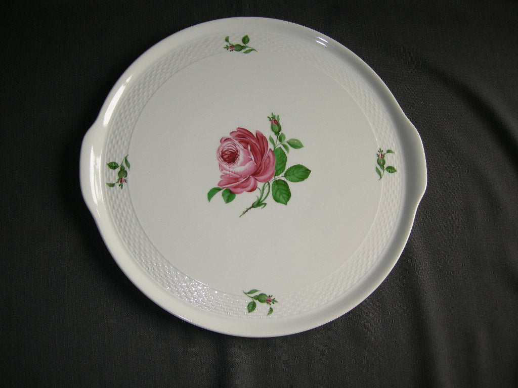 diverse gebakstellen, -schalen en -bordjes 006. Hütschenreuther Rote Rose vlaaischotel