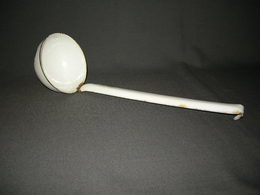 emaille wit 006. soeplepel
