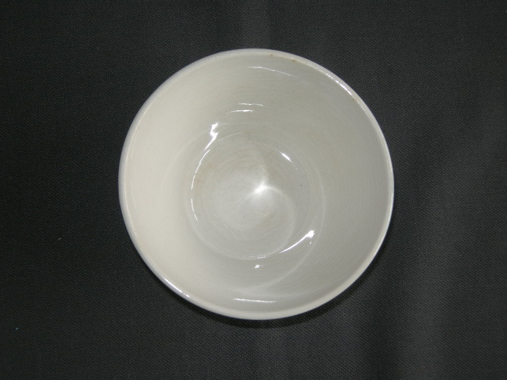 Petrus Regout / Royal Sphinx pastel blauw 007. nestschaaltje