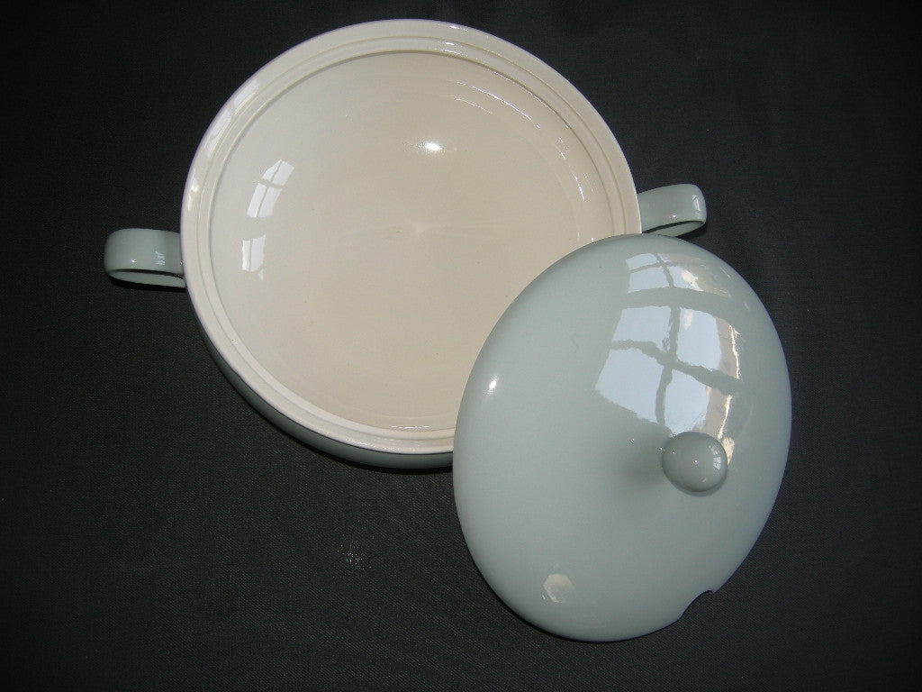 Petrus Regout pastel celadon 007. dekschaal