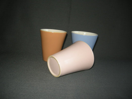 Huizen mat zwart e/o pasteltinten 007. bekers