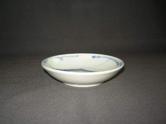 Chinees met decor Koikarper 007. doorsnee 14,3 cm.