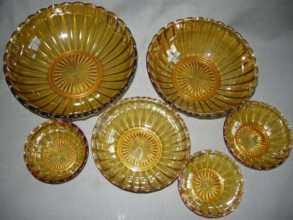 glas - kristal geel 008. 6-delige set nestschalen