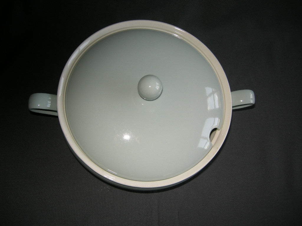 Petrus Regout pastel celadon 008. dekschaal