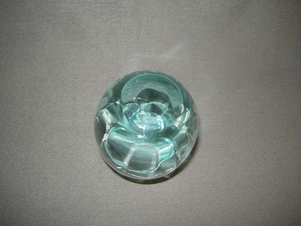 glas - kristal lichtblauw glas 008. vaasje