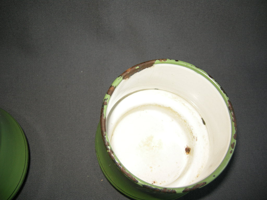 emaille resedagroen 008. wandrekje met zand - zeep - soda
