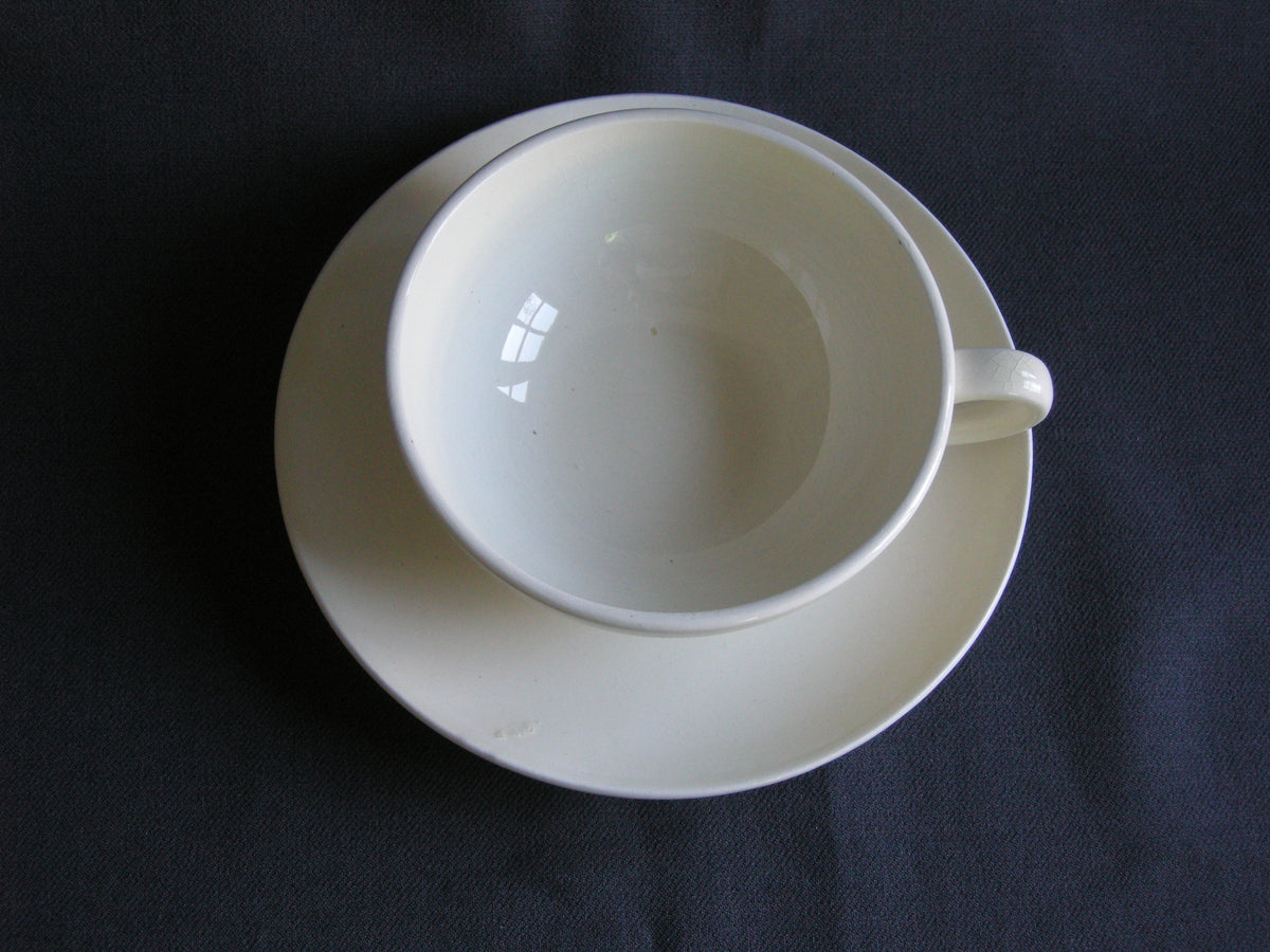 Societe Ceramique roomwit 008. kop & schotel
