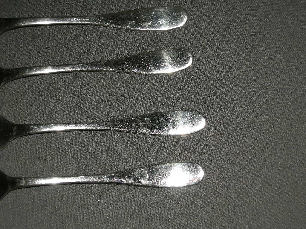 Gero Zilmeta diverse bestekdelen 008. 4 vorken 18 cm.