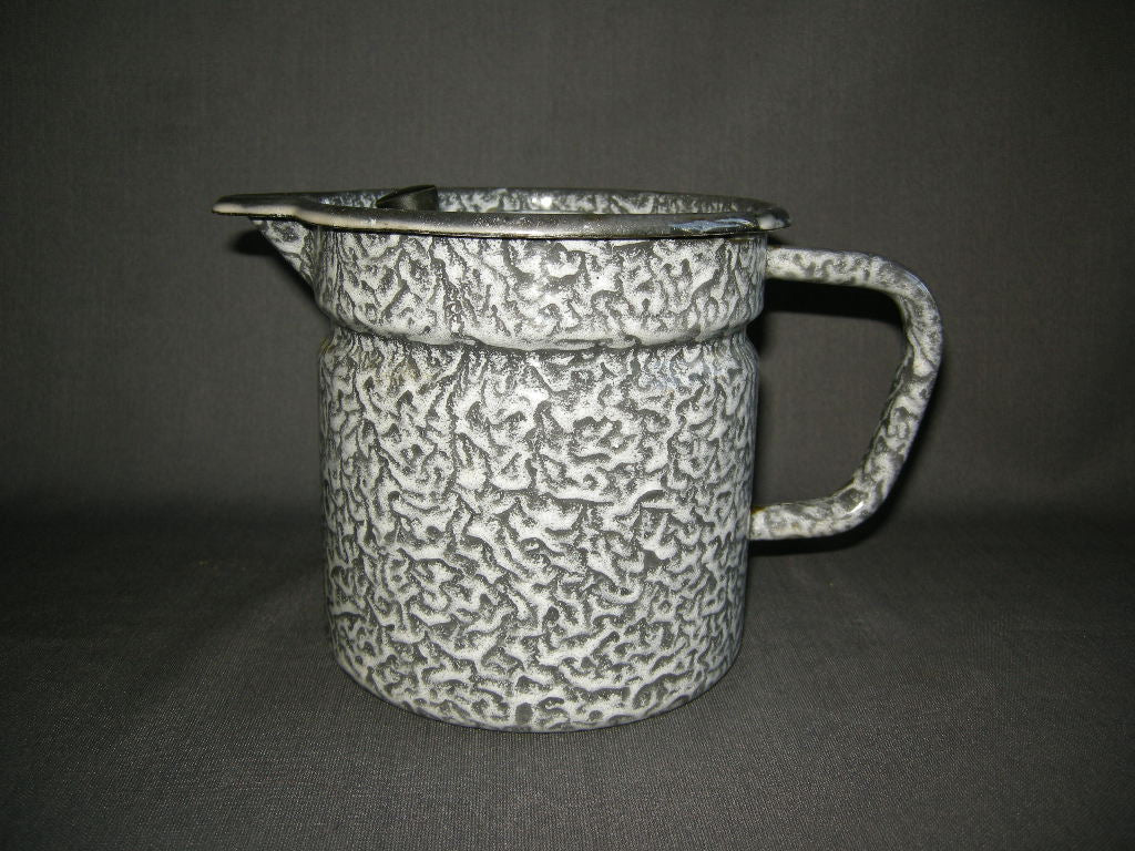 emaille grijs gewolkt 008. melkkoker met deksel