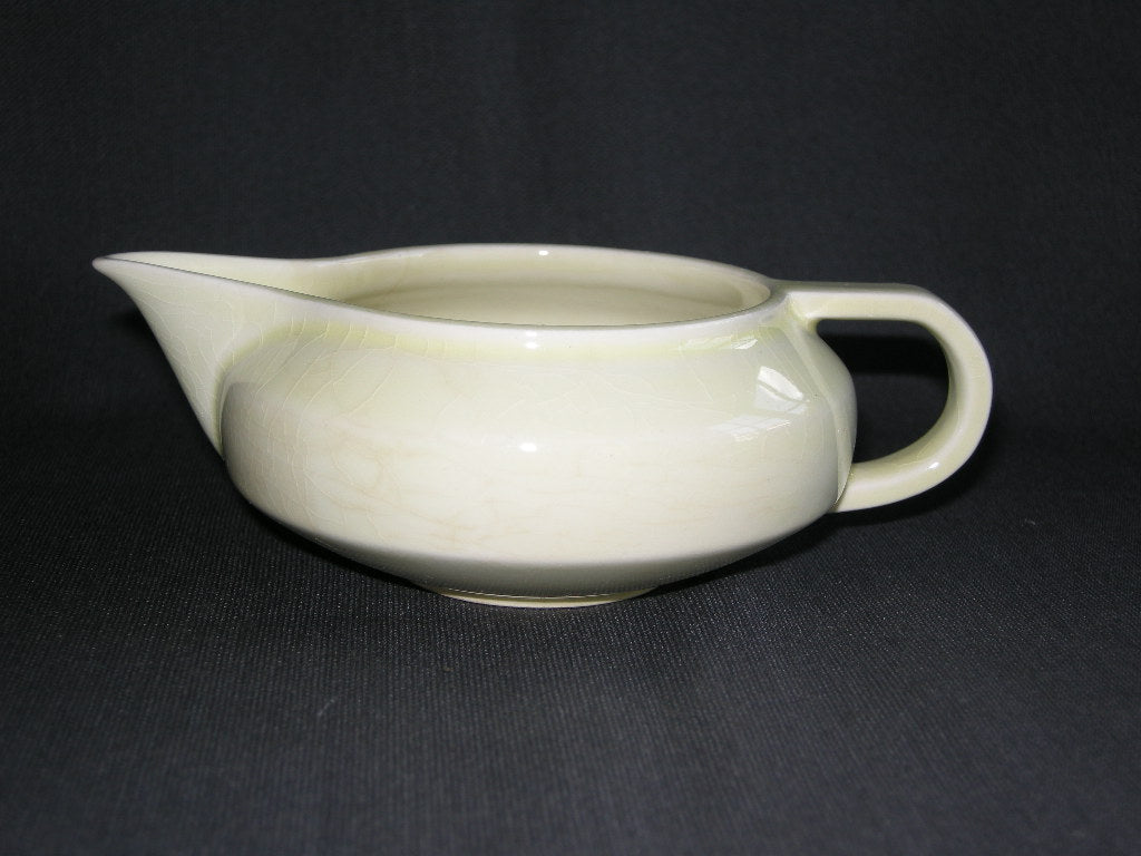 Petrus Regout roomwit 008. melkkannetje