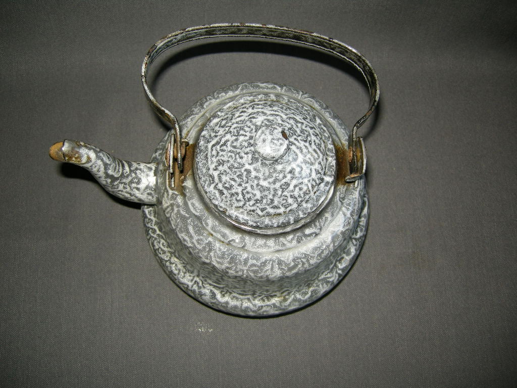 emaille grijs gewolkt 009. waterketeltje