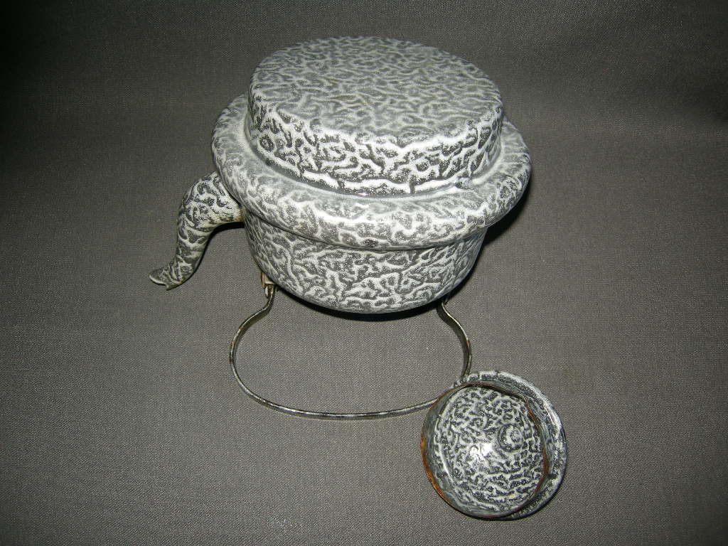 emaille grijs gewolkt 009. waterketeltje